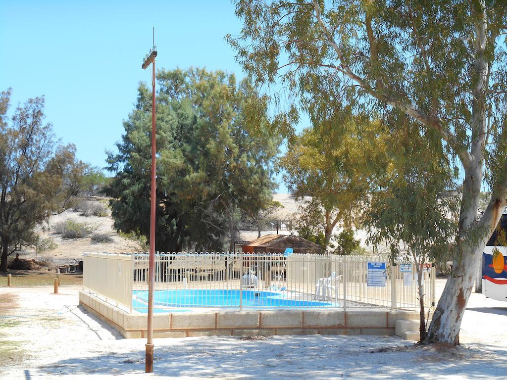 Hamelin Pool Caravan Park 외부 사진